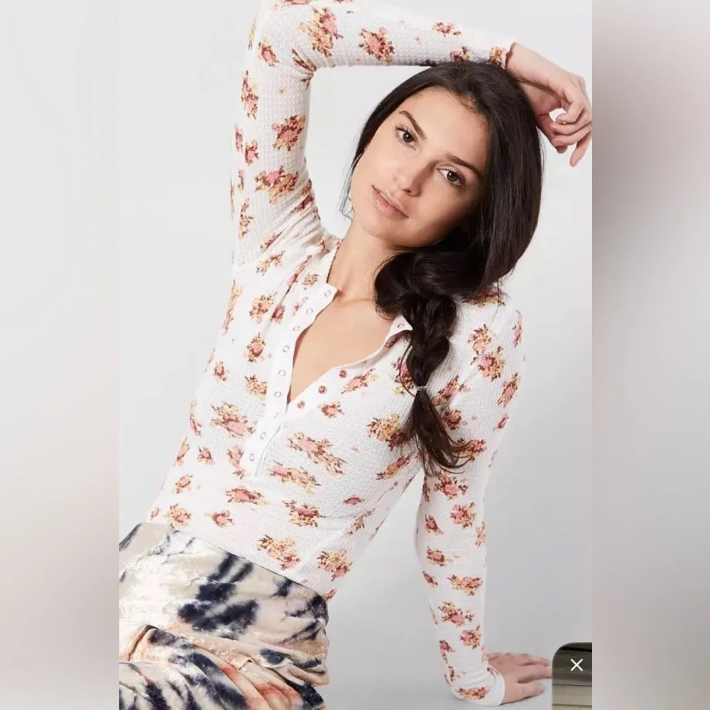 Free people floral thermal - Picture 1 of 3